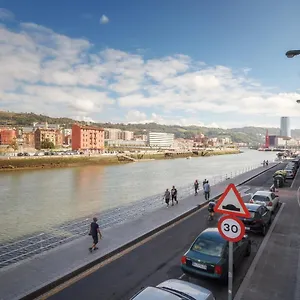 Luminoso Con Vistas A La Ria De Bilbao